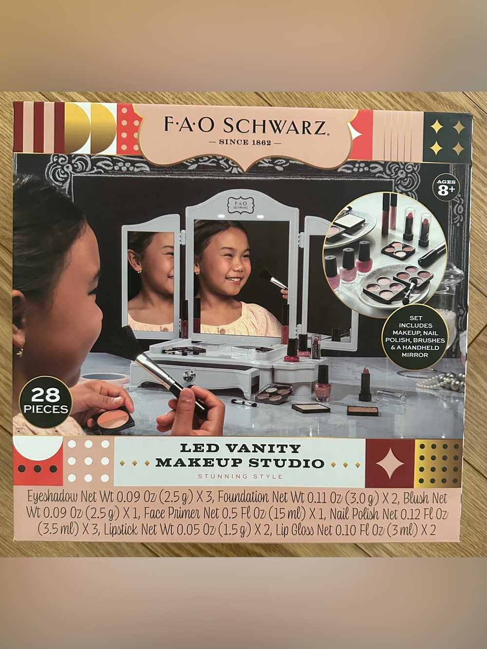 FAO Schwarz LED Vanity Makeup Studio - Pink, White